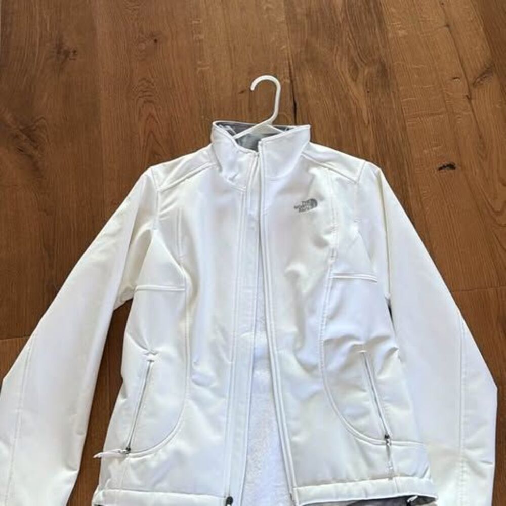 The North Face Women's Apex Bionic Softshell Jacket - Size Small